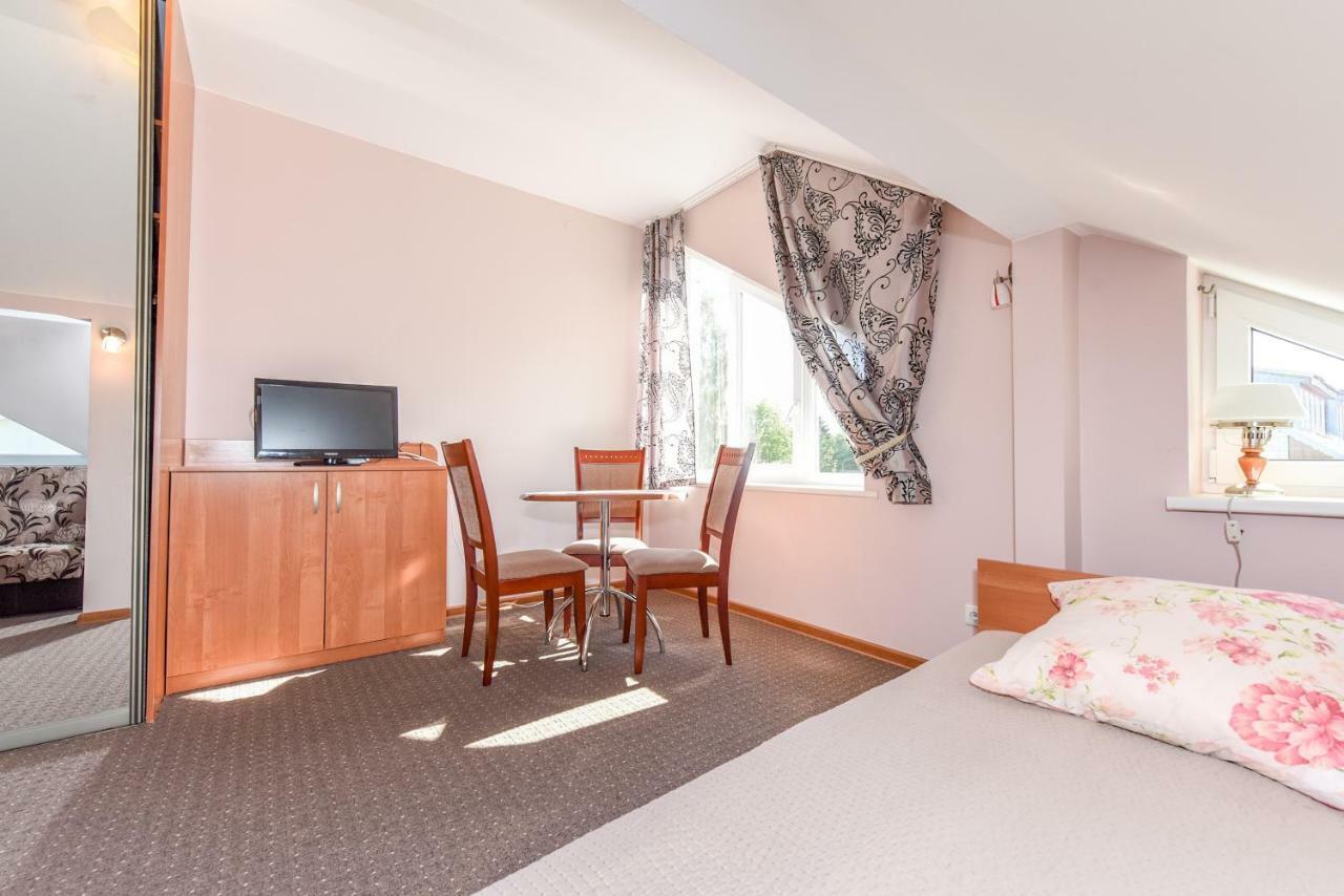 Hotel Mociutes Palanga Extérieur photo